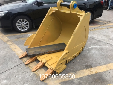 PC200 1方礦（kuàng）山挖鬥